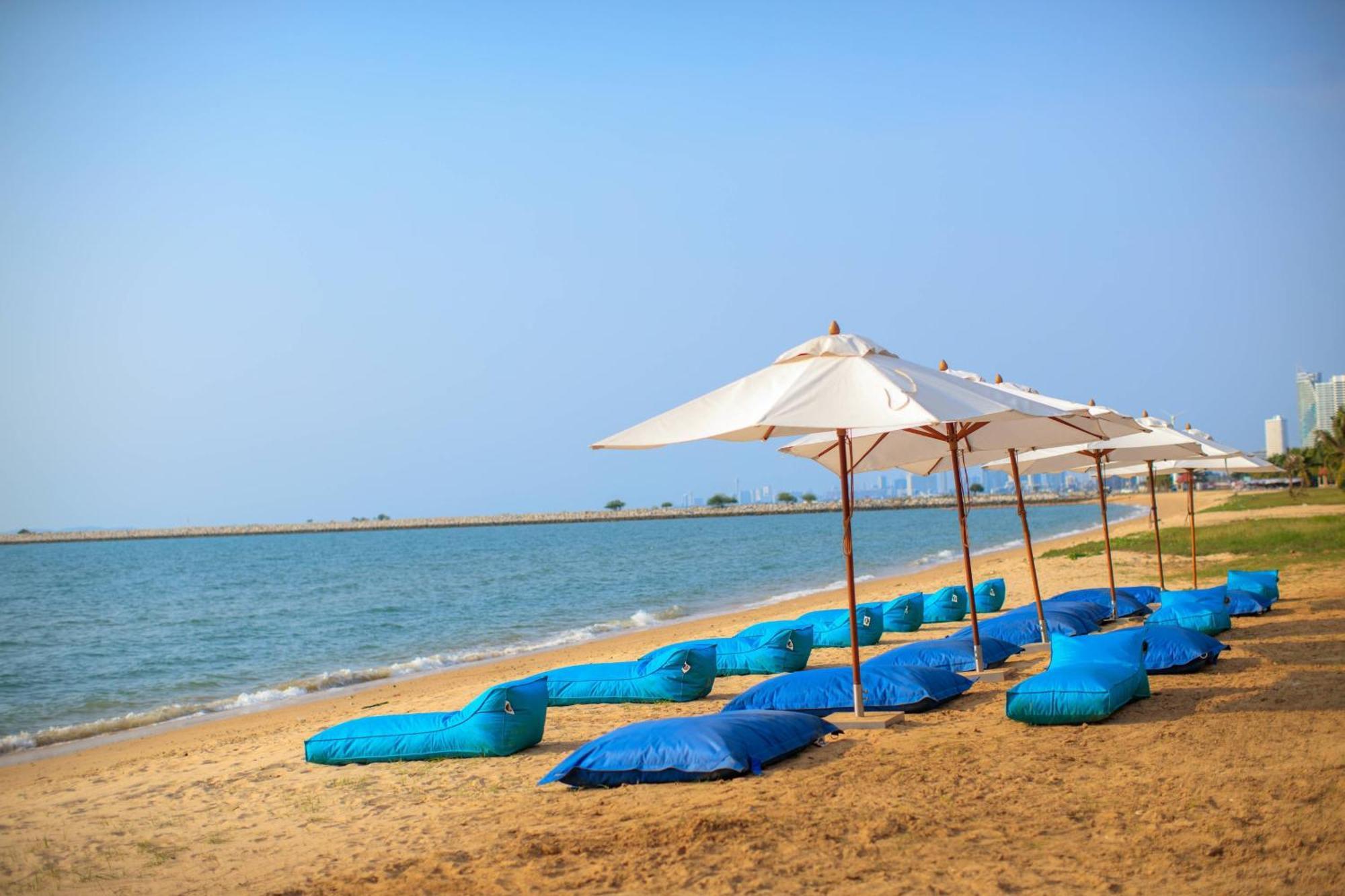 נה ג'ומטיין Renaissance Pattaya Resort & Spa מראה חיצוני תמונה