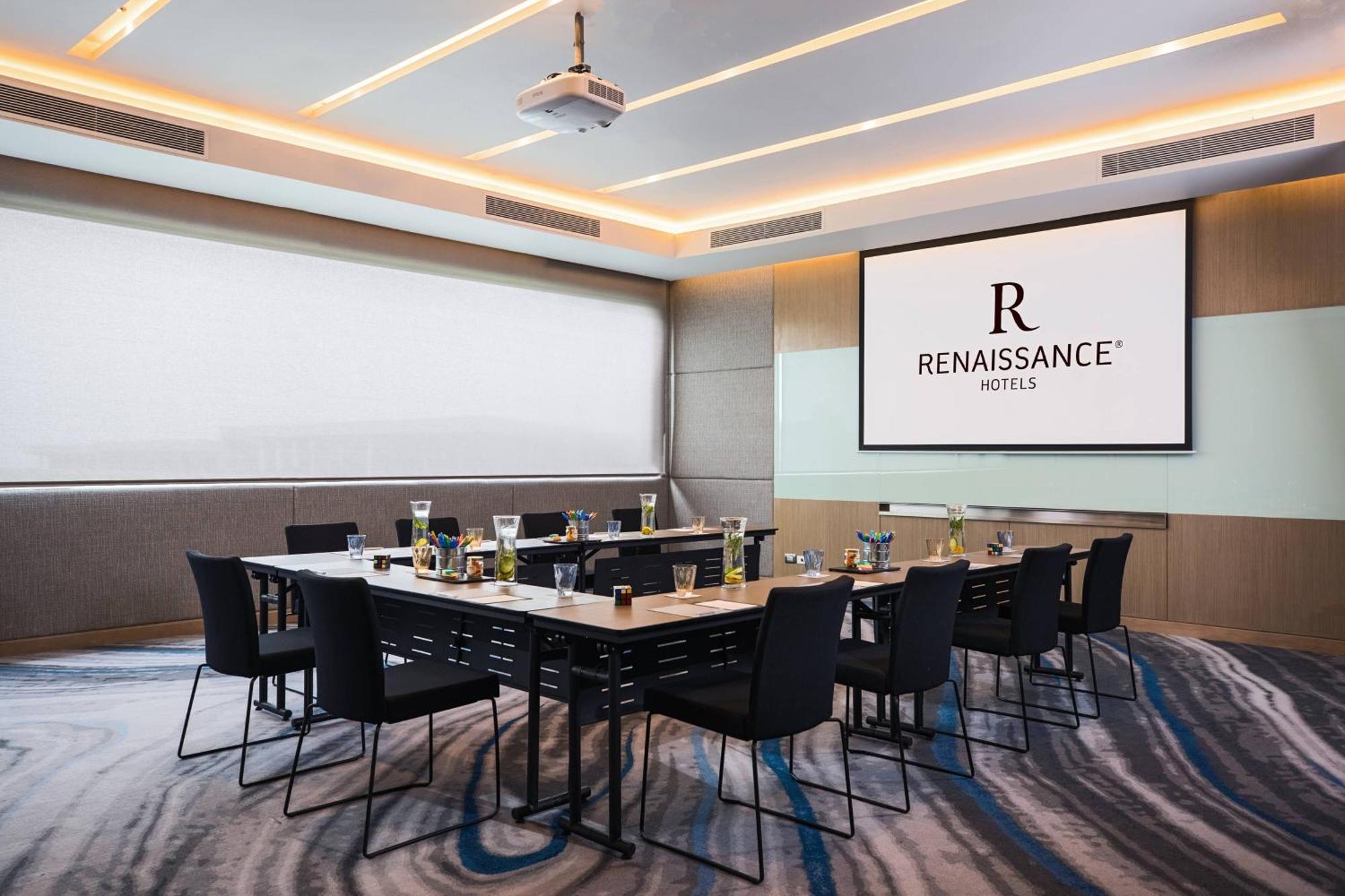 נה ג'ומטיין Renaissance Pattaya Resort & Spa מראה חיצוני תמונה